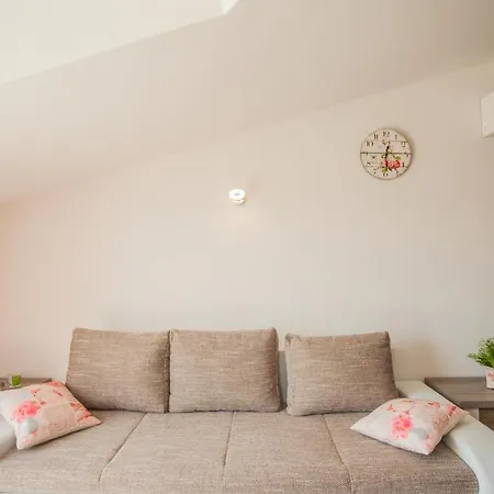 Apartament Zeljana Slatine
