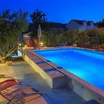 Zeljana Apartmán Slatine