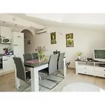Zeljana Apartmán Slatine